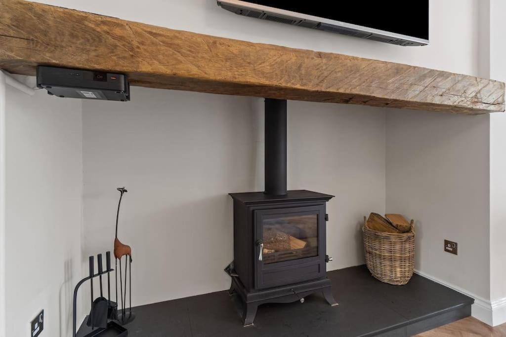 White Cottage Stunning Contemporary 2 Bedroom 2 Ensuite Annex With Hot Tub Plymouth Eksteriør bilde